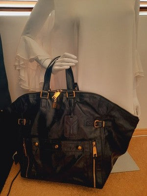YSL Saint Laurent Downtown Extra Large Size Tote Handbag Patent Leather Black .