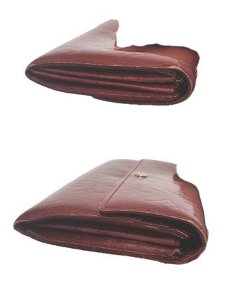 Louise Vuitton Vernis Monogram Long Wallet Red Colour Closure Button. 
