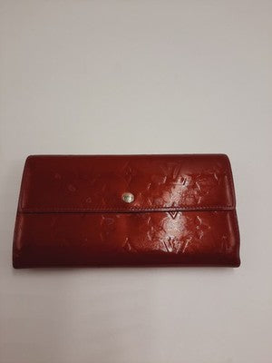 Louise Vuitton Vernis Monogram Long Wallet Red Colour Closure Button. 