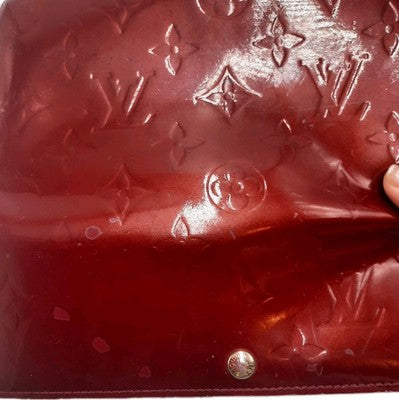Louise Vuitton Vernis Monogram Long Wallet Red Colour Closure Button. 