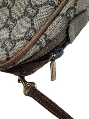 Gucci Supreme Plus Vintage Small PVC Leather Crossbody Shoulder Handbag Brown. 