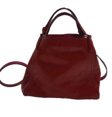 Gucci GG Soho Small Patent Leather Pink 2 Way Crossbody Shoulder Handbag.