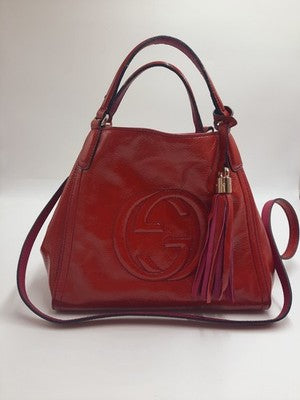 Gucci GG Soho Small Patent Leather Pink 2 Way Crossbody Shoulder Handbag.