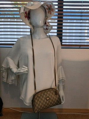 Gucci Supreme Plus Vintage Small PVC Leather Crossbody Shoulder Handbag Brown. 