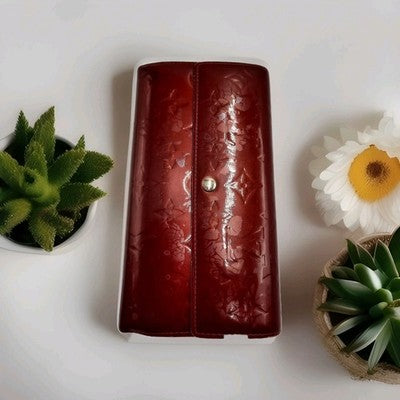 Louise Vuitton Vernis Monogram Long Wallet Red Colour Closure Button. 