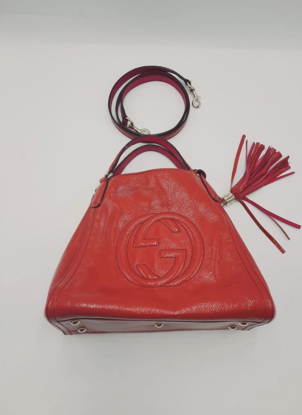 Gucci GG Soho Small Patent Leather Pink 2 Way Crossbody Shoulder Handbag. Gucci